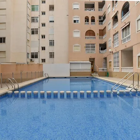 Atico Con 2 Garaje Y Piscina * トレビエハ